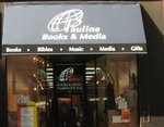 Pauline Bks Manhattan.jpg